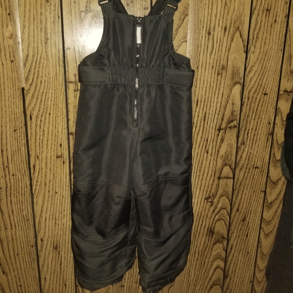 Cherokee snow suit